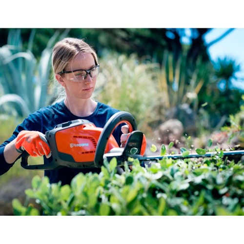 Aparador de cerca viva a bateria 36V Brushless 450 mm - 115iHD45 110V/220V Aparador de cerca viva a bateria 36V Brushless 450 mm - 115iHD45 110V/220V